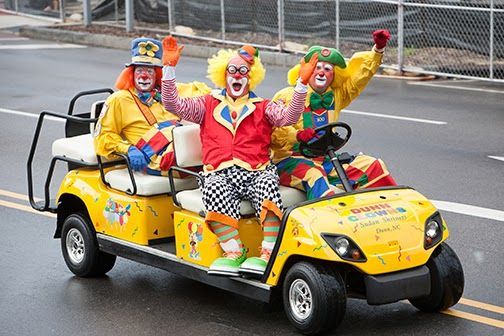 Parade-Clown-Car.jpg